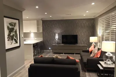 Image de Luxury Accommodation - 5 Mins From Cbd - Brand New Renovation