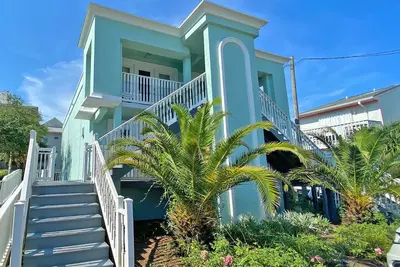 Image de Adorable 1 bedroom Cottage just steps to the Gulf! Sleeps 4