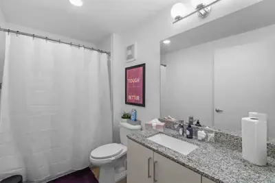 Image de 2 King Beds Loft w/ Virtual Reality on Beltline