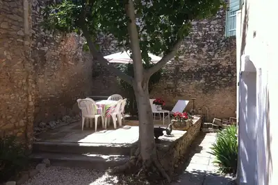 Image de Maison de charme dans village Provençal 10mn Nimes