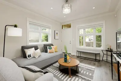 Image de Spacious 5-Bedroom Home in Convenient Vancouver