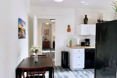 Image de Beautiful 1 bedroom/free parking/pet friendly