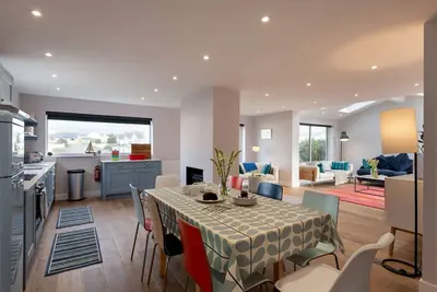 Image de Stone’s Throw - A pet-friendly holiday bungalow in Rhosneigr