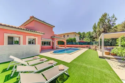 Image de Deluxe Mallorca Villa I Upmarket Location I Maria Bonaire I 4 Bedrooms I Close To The beach I Alcudia