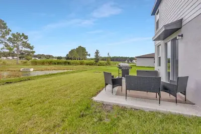 Image de Cozy & Modern home, Only 20 mins from Tampa