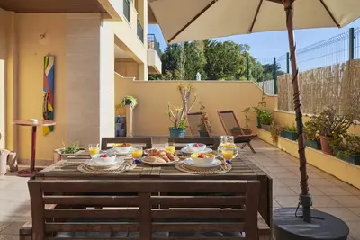 Image de Sunny apartament at Carcavelos Beach, by TimeCooler