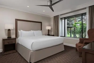 Image de Ideal Vacay Spot w/ 3 Spacious Suites & Kitchen, Onsite Golf Course, Pool!