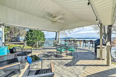 Image de New Concord House w/ Lake Access!