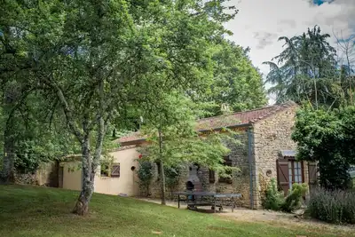 Image de Gîte de plain-pied avec grand jardin