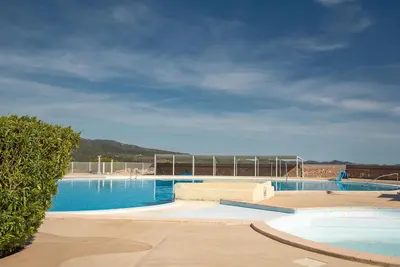 Image de Villa au calme avec piscine commune