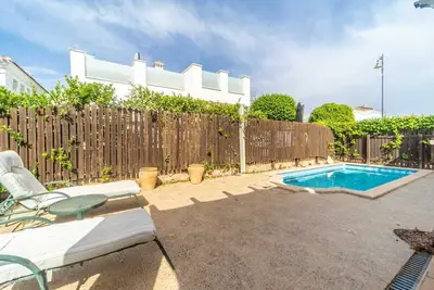 Image de Villa with private pool - Ca13lt