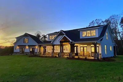 Image de The Nest-Maison-Vue sur Montagne-Salle de bain privée séparée