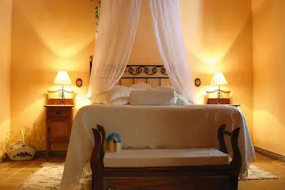 Image de Comfort and rest at your fingertips. . ! ! !
