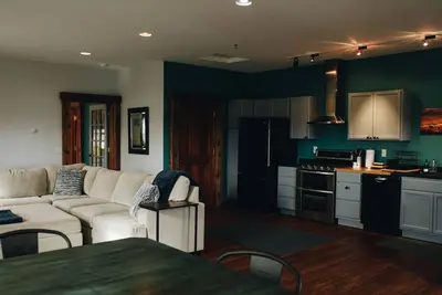Image de Connoisseur Hideaway
