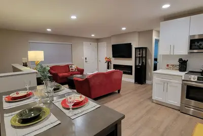 Image de Modern 4 bed 2 bath between Denver & Boulder