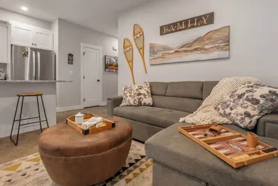 Image de Apex Mountain ~ Gone Ski`Inn ~ The Perfect Place to Gather