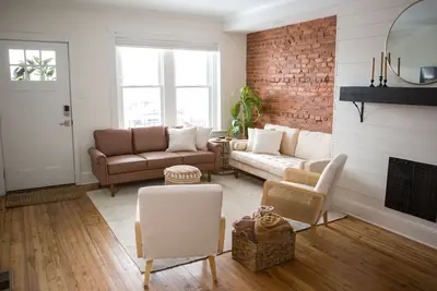 The Reservoir Inn: A peaceful townhome on the outskirts of Lancaster City