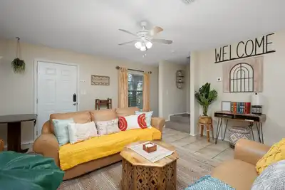 Image de Smart lock Boho chic 4 min from Airport
