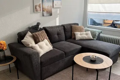 Image de Modern vacation apartment close to the beach in Norddeich - space for up to 4 people
