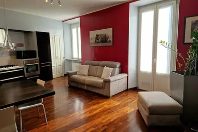 Image de Cozy flat mins walk to Navigli and metro Porta Genova [New]