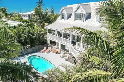 Image de Casa De La Playa Oceanfront the Key to the Beach and 2 kayaks included