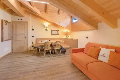 Image de Appartement 'Nonna Engadina Chalet' près des remontées mécaniques avec balcon et Wi-Fi