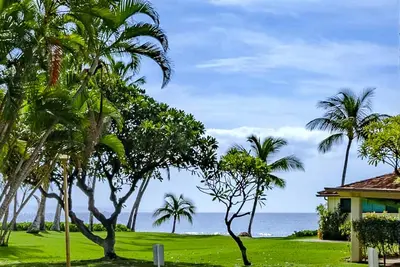 Image de Tropical Oasis, Oceanview, new remodel, 3 bed, 3 bath, w Ac, pool.