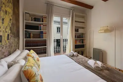 Image de Poble-Sec | Private Balcony | Tv | Kitchen