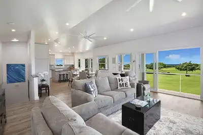 Image de Haupu Hale at Poipu: Luxury Home w/ Golf Course View
