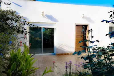 Image de Sacred House