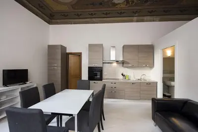 Image de Campidoglio F - Deux Chambres Appartement, Couchages 4