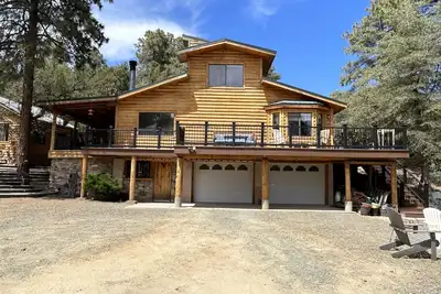 Image de Beautiful Cabin in the historic town of Crown King