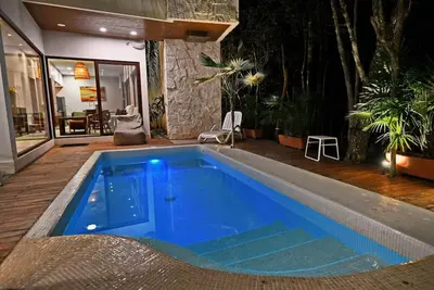 Image de Exclusive 5-Br Oasis: Golf, Private Pool, Beach!