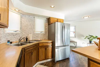 Image de Garden Hideaway w\/ hot tub