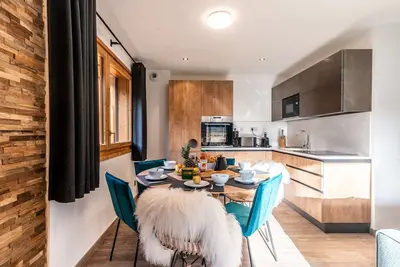 Image de Appartement 6 pers. skis aux pieds à côté des écoles de ski et commerces