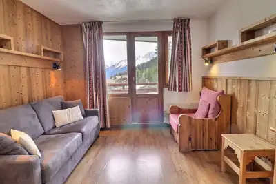 Charmant appartement skis aux pieds, 2 pièces, 4 pers, La Tania, résidence Le Grand Bois