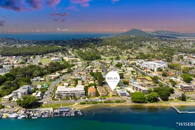 Image de Riverview 1 - Modern. Coastal. Location