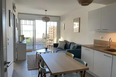 Image de Apartment in the city center \"Les Feet Dans l'Eau\"