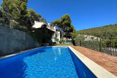 Villa 'El Perdals' avec vue sur la mer, piscine privée et Wi-Fi