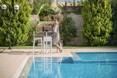 Image de Knossos Estate, Villa Ariadni, Lux villa, panoramic sea view, gardens and pool