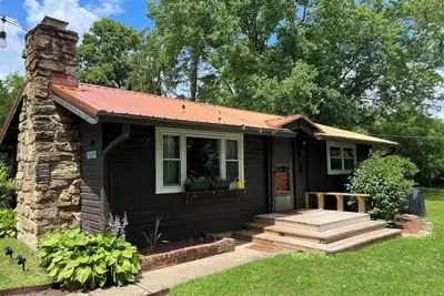 Image de Bean’s Place - Adorable ridge top cabin five miles from Ohio University!