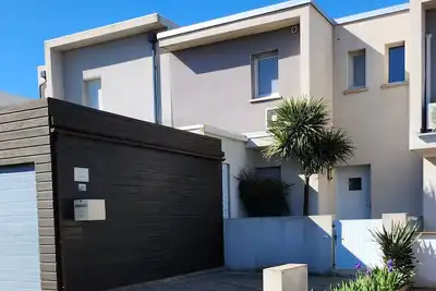 Image de Villa Ninon, Maison de quartier, calme à 8 minutes de la mer