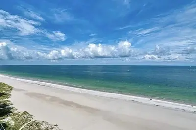 Image de Stunning Beach Front 3 Bedroom Condo Sand Key, Clearwater. Heated Pool & Hot Tub