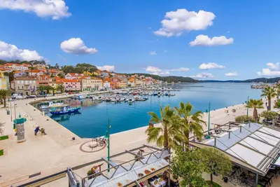 Bel appartement à Mali Losinj avec WiFi