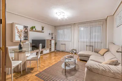 Bel appartement de 3 chambres à Gijón