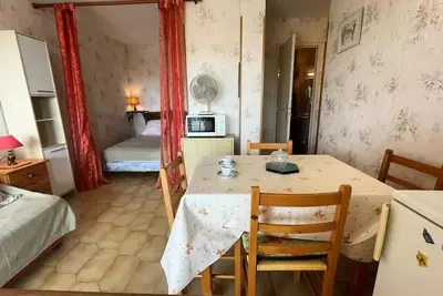 Appartement studio cabine 4 couchages St Cyprien Plage