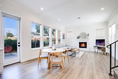 Image de Lux Retreat 3b3. 5b|ConvCtr/Hrc/Caltech/RoseBowl