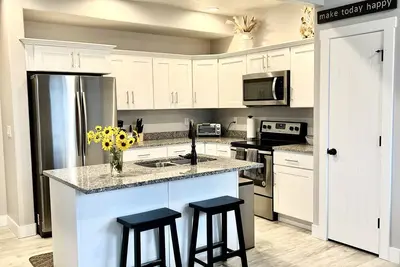 Image de Hidden Gem in Plain City