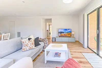 Image de Modern Clyde House Smart Tv*Dryer