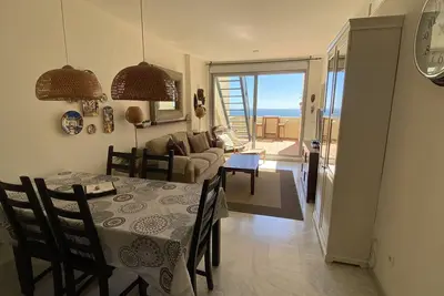 Image de Apartment with large roof terrace and sea view!